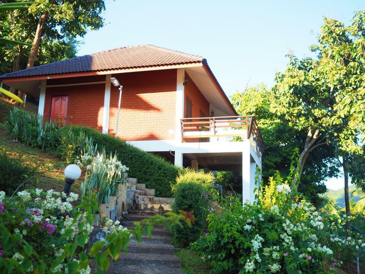 Saen Kam Resort Chiang Mai Exterior photo